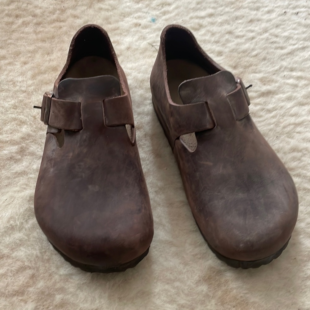 Birkenstocks 36